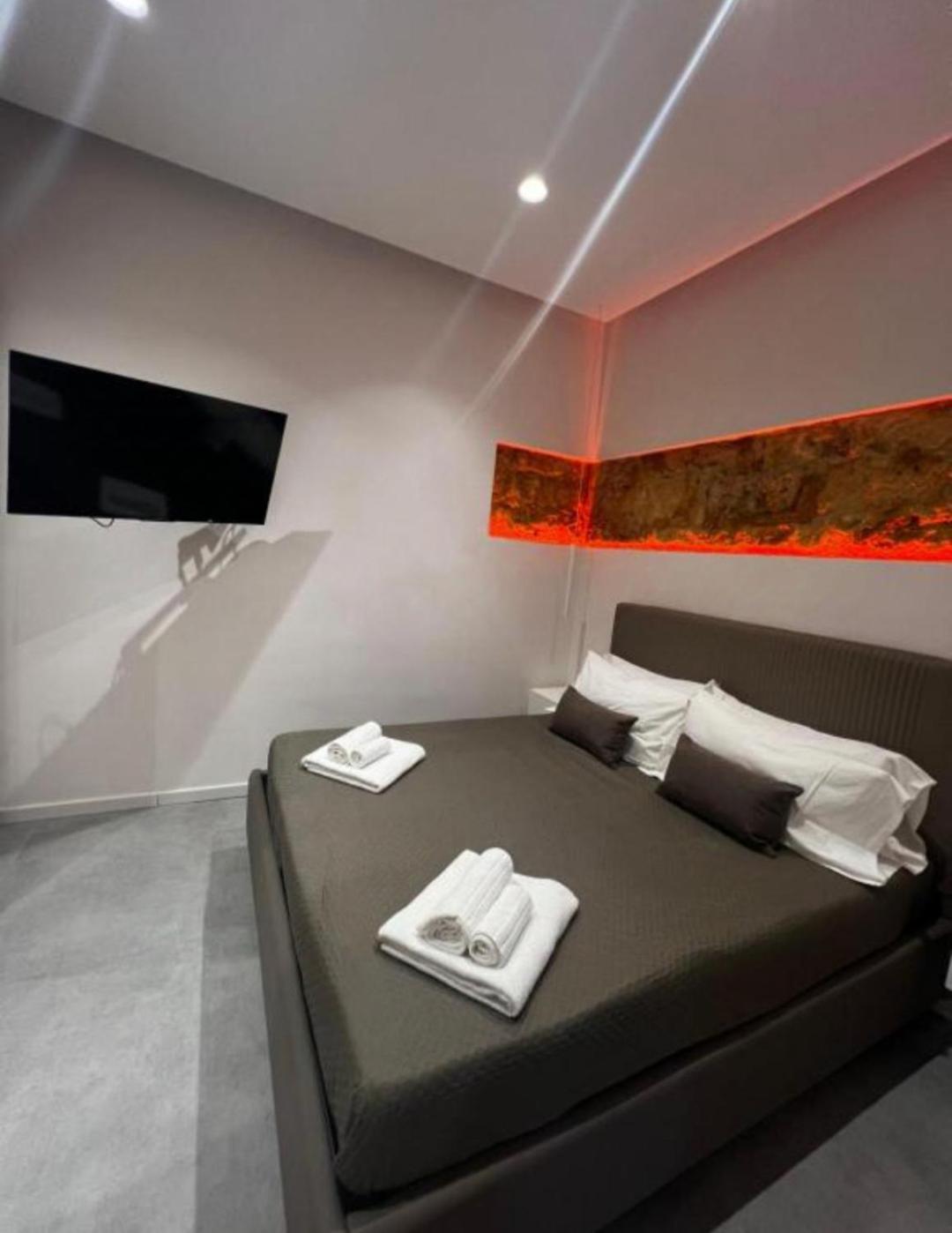 Politeama Centre Suite Palermo Dış mekan fotoğraf